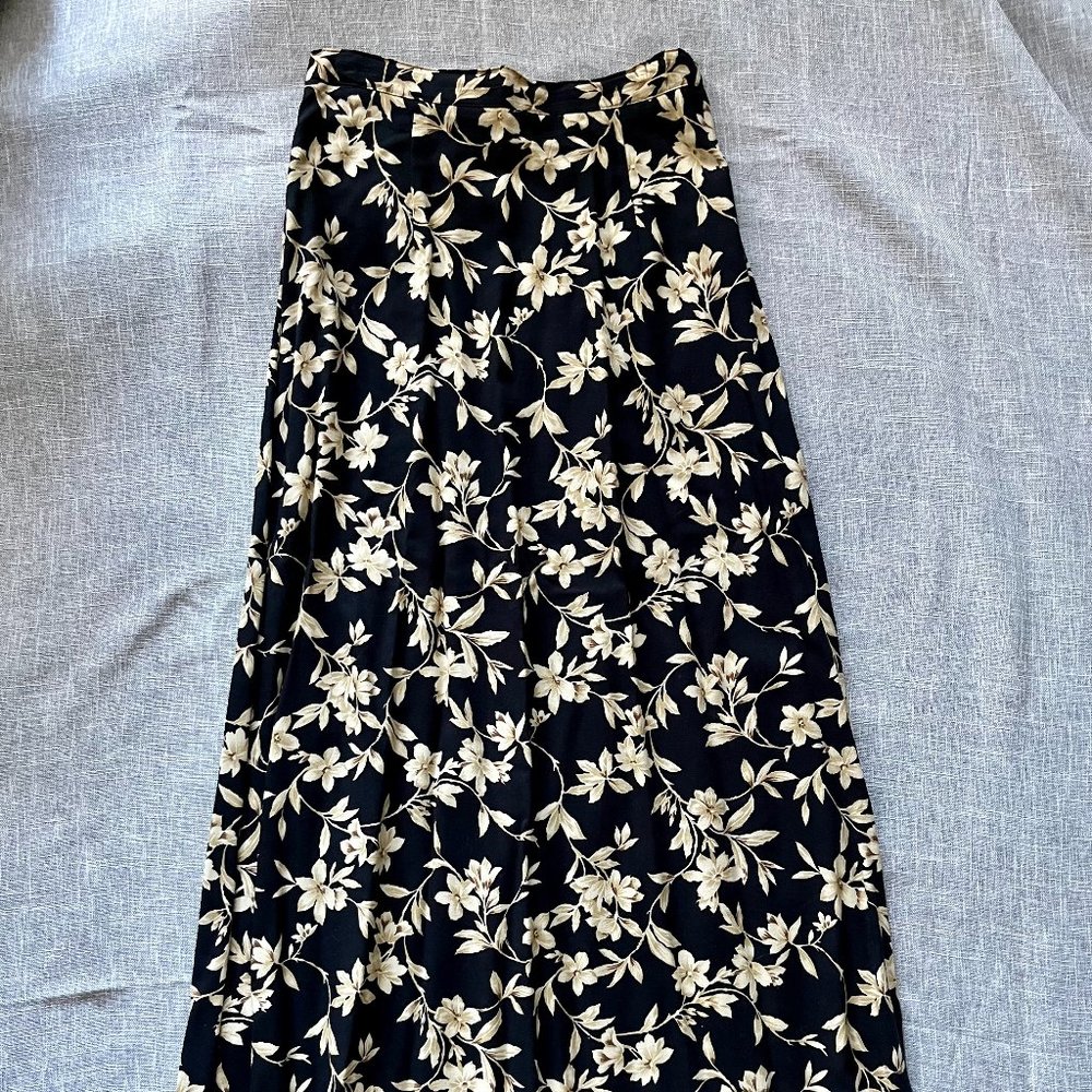 Vintage Herman Giest Floral Midlength Midi skirt Size Small
